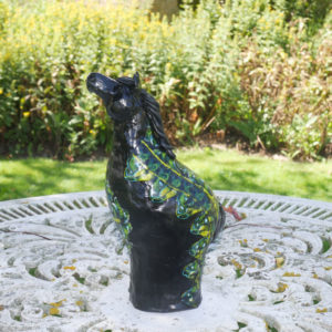 Hästskulptur