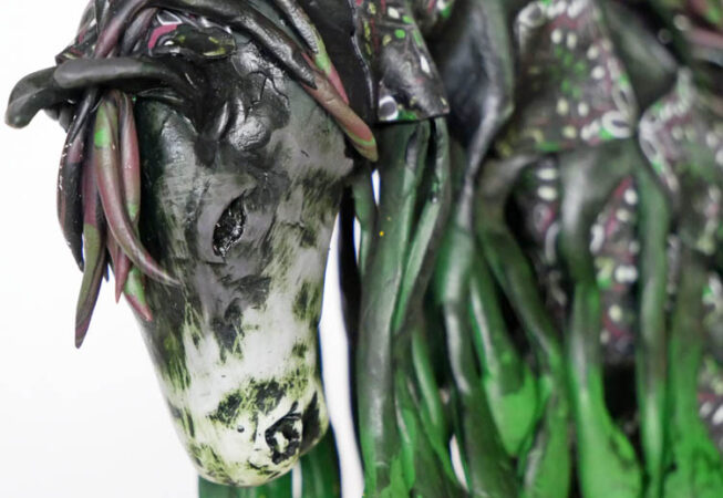 Hästskulptur, polymerlera